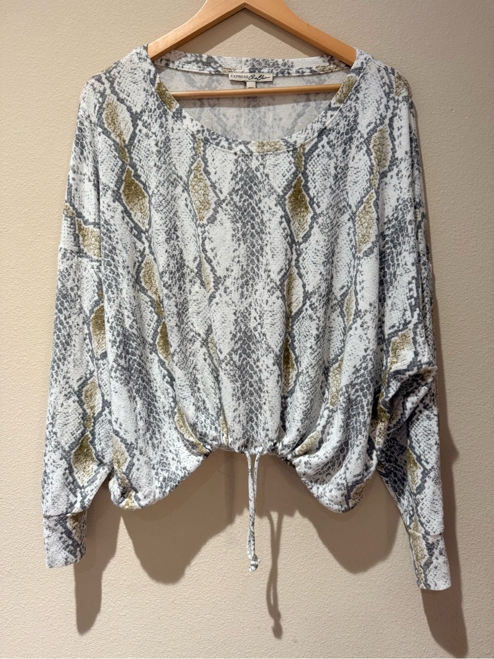Express Top Size Large